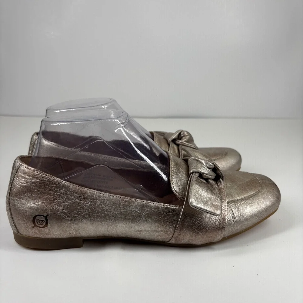 Born Carrine Women's US 7.5M Pewter Metallic Leather Bow Comfort Slip-On Loafers